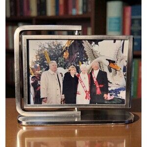 Pottery Barn Roulette Frame 6 x 4" Pewter Silvertone Metal Spinning